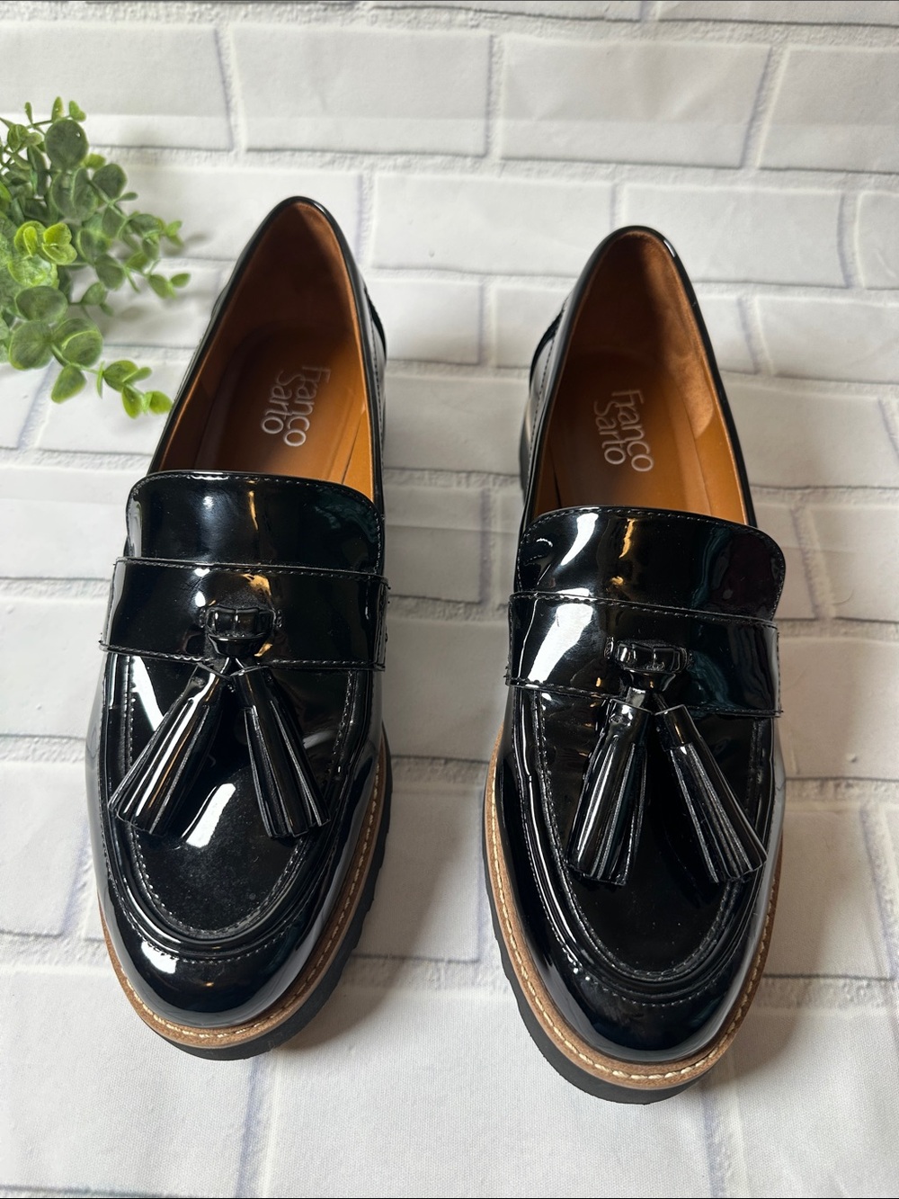 Franco Sarto Woman’s Black Patent Tassel Slip-On Loafers Sz 9